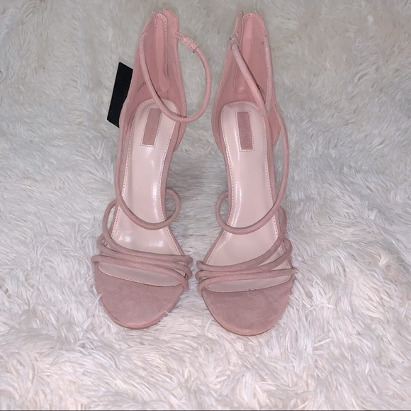 Forever 21 Shoes - NWT FOREVER21 PINK STRAPPY HEELS